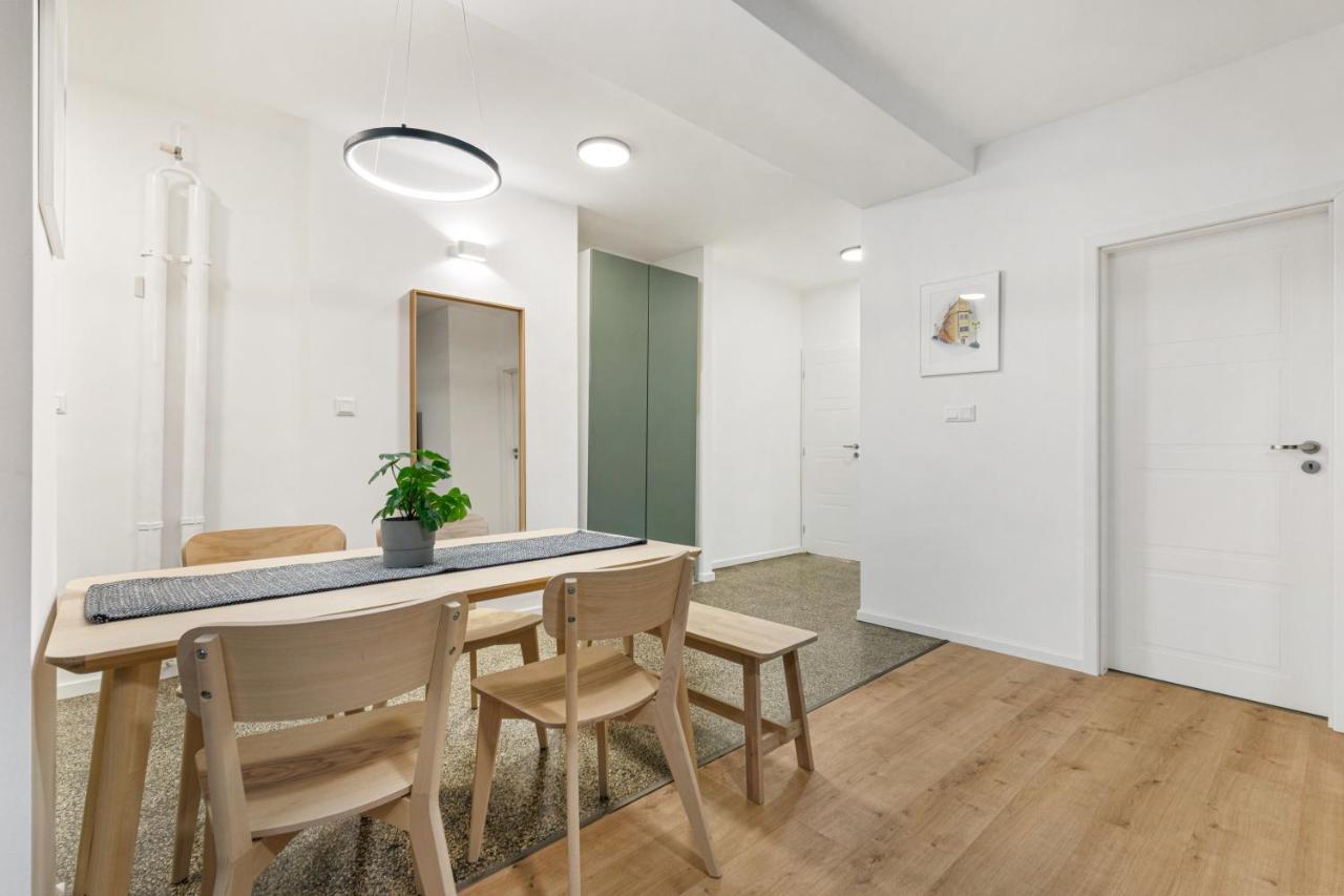 Bratislava Touch 2 Bedroom Apt المظهر الخارجي الصورة